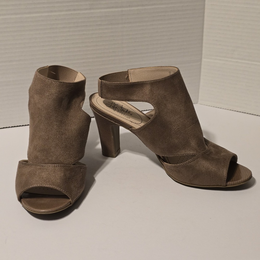 LifeStride Cara Women 9M Taupe Peep Toe Cutout Block Heel Sandals‎ Soft System